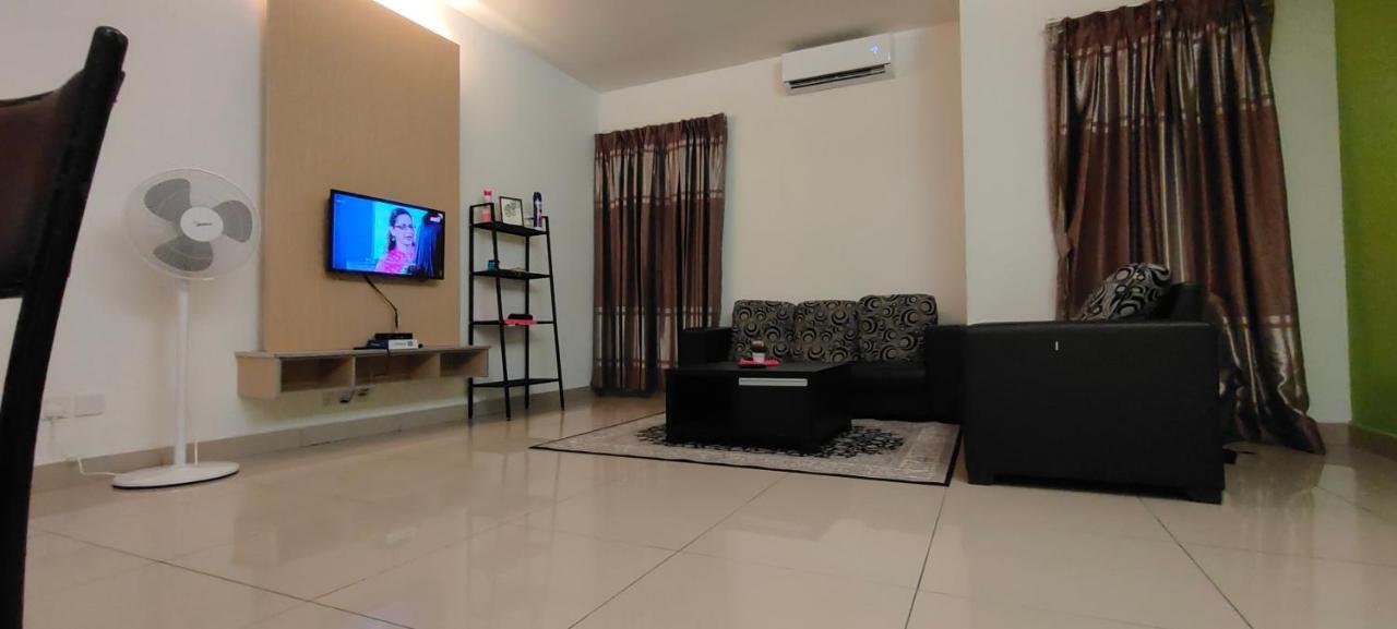 2 Rooms Homestay Deviana Wakaf Che Yeh Kota Bharu Eksteriør billede